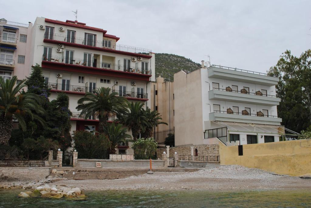 Aegli Hotel Loutráki Buitenkant foto